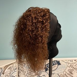 📦 FREE W/ wig purchase Short curly Afro 12”